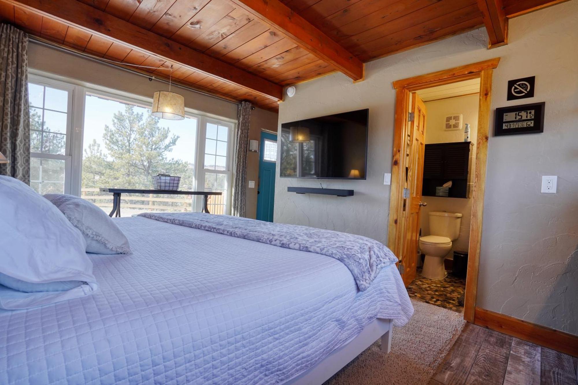 Sunrise Cabin At Highland Meadows Хот Спрингс Екстериор снимка